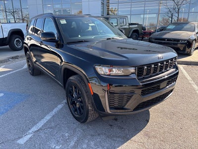 2026 Jeep Grand Cherokee Laredo