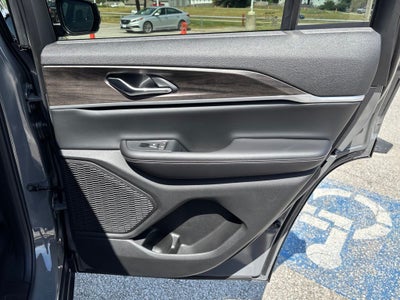2027 Jeep Grand Cherokee Laredo Altitude