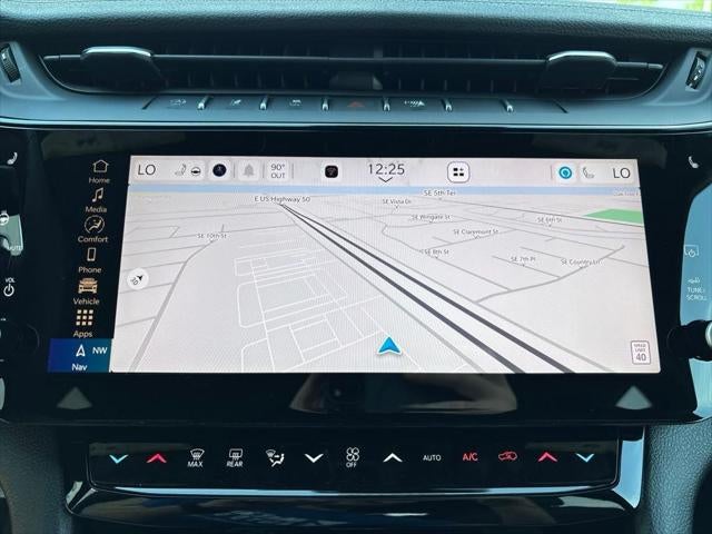2027 Jeep Grand Cherokee Laredo Altitude