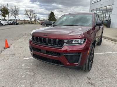 2026 Jeep Grand Cherokee Laredo