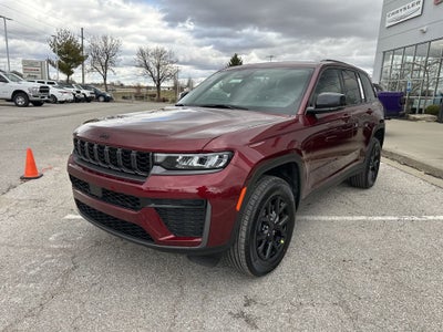 2026 Jeep Grand Cherokee Laredo