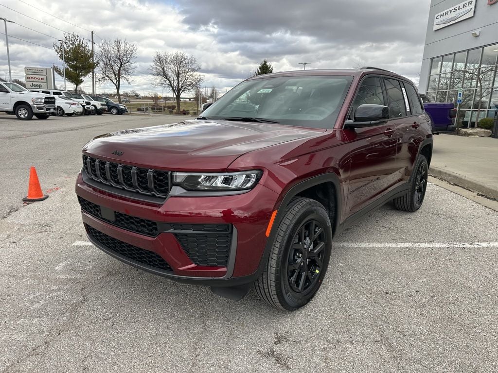 2026 Jeep Grand Cherokee Laredo