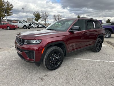2026 Jeep Grand Cherokee Laredo