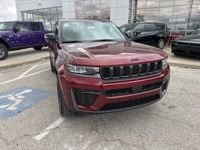 2026 Jeep Grand Cherokee Laredo