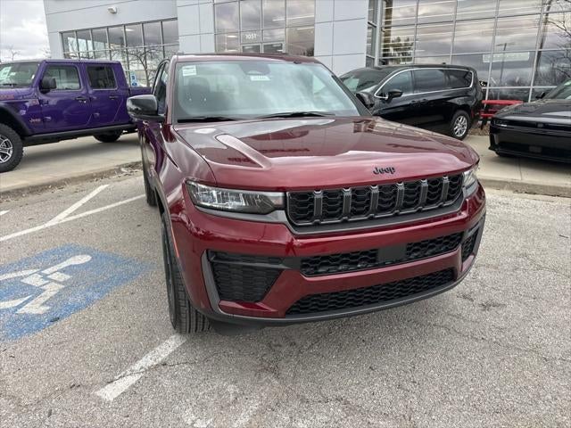 2026 Jeep Grand Cherokee GRAND CHEROKEE LAREDO ALTITUDE 4X4