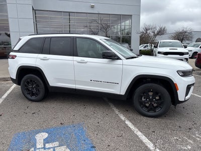 2026 Jeep Grand Cherokee Laredo