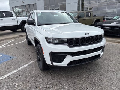 2026 Jeep Grand Cherokee Laredo