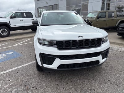 2026 Jeep Grand Cherokee Laredo