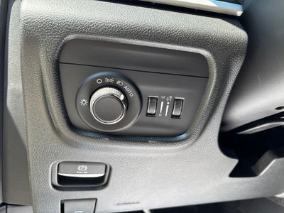 2027 Jeep Grand Cherokee Laredo Altitude