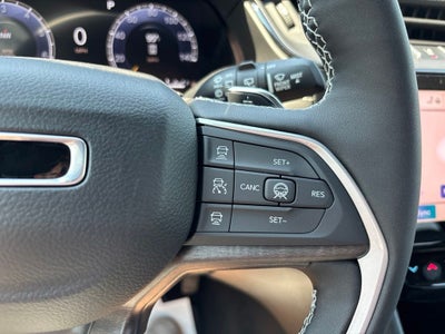 2027 Jeep Grand Cherokee Laredo Altitude