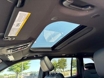 2027 Jeep Grand Cherokee Laredo Altitude