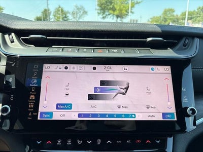 2027 Jeep Grand Cherokee Laredo Altitude