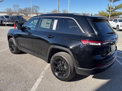 2026 Jeep Grand Cherokee GRAND CHEROKEE LAREDO ALTITUDE 4X4