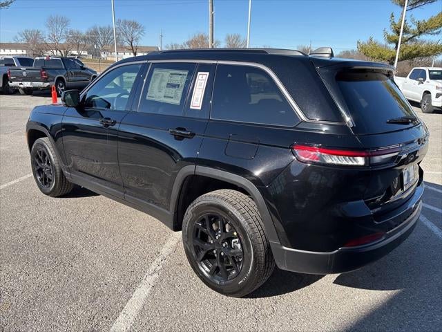 2026 Jeep Grand Cherokee GRAND CHEROKEE LAREDO ALTITUDE 4X4