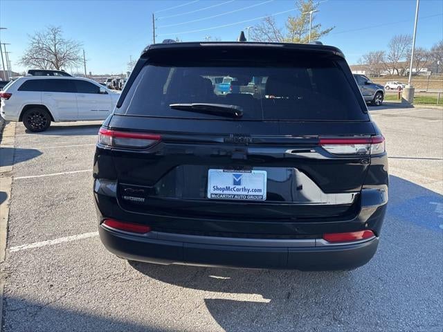 2026 Jeep Grand Cherokee GRAND CHEROKEE LAREDO ALTITUDE 4X4