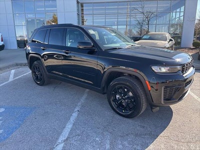 2026 Jeep Grand Cherokee GRAND CHEROKEE LAREDO ALTITUDE 4X4