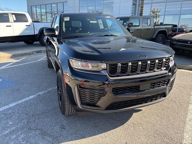 2026 Jeep Grand Cherokee GRAND CHEROKEE LAREDO ALTITUDE 4X4