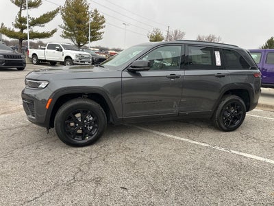 2026 Jeep Grand Cherokee Laredo