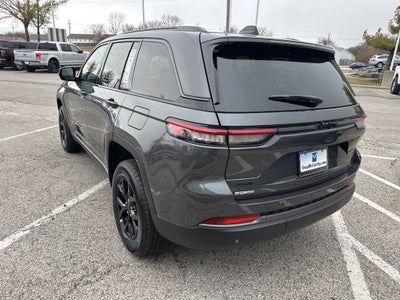 2026 Jeep Grand Cherokee Laredo