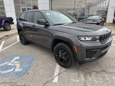 2026 Jeep Grand Cherokee Laredo