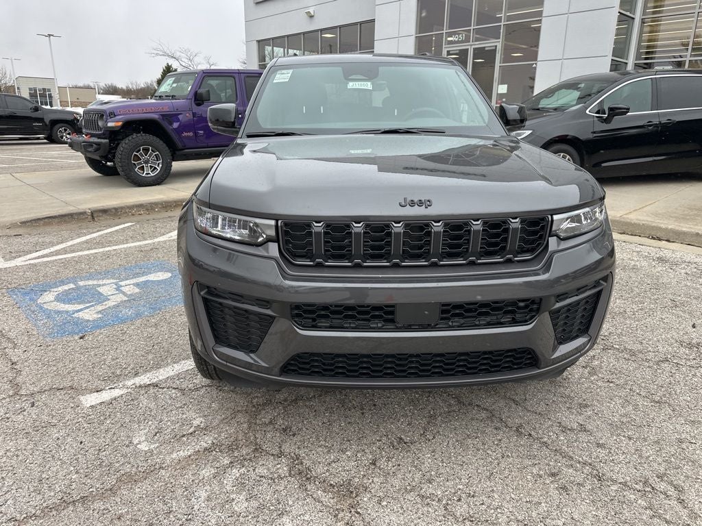 2026 Jeep Grand Cherokee Laredo