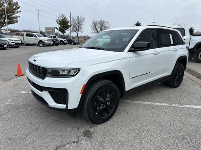2026 Jeep Grand Cherokee Laredo
