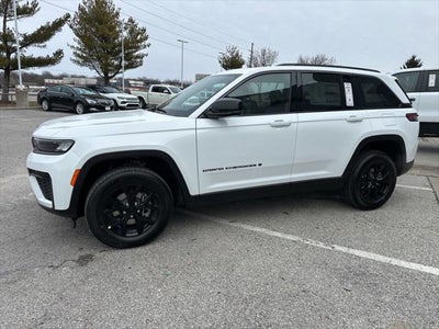2026 Jeep Grand Cherokee GRAND CHEROKEE LAREDO ALTITUDE 4X4