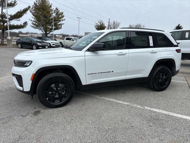 2026 Jeep Grand Cherokee GRAND CHEROKEE LAREDO ALTITUDE 4X4