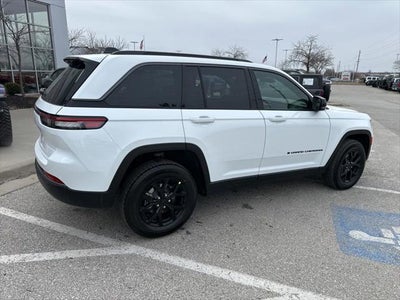 2026 Jeep Grand Cherokee GRAND CHEROKEE LAREDO ALTITUDE 4X4