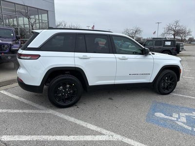 2026 Jeep Grand Cherokee GRAND CHEROKEE LAREDO ALTITUDE 4X4