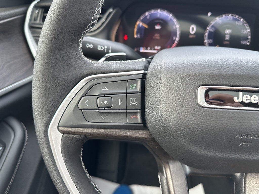 2026 Jeep Grand Cherokee Laredo