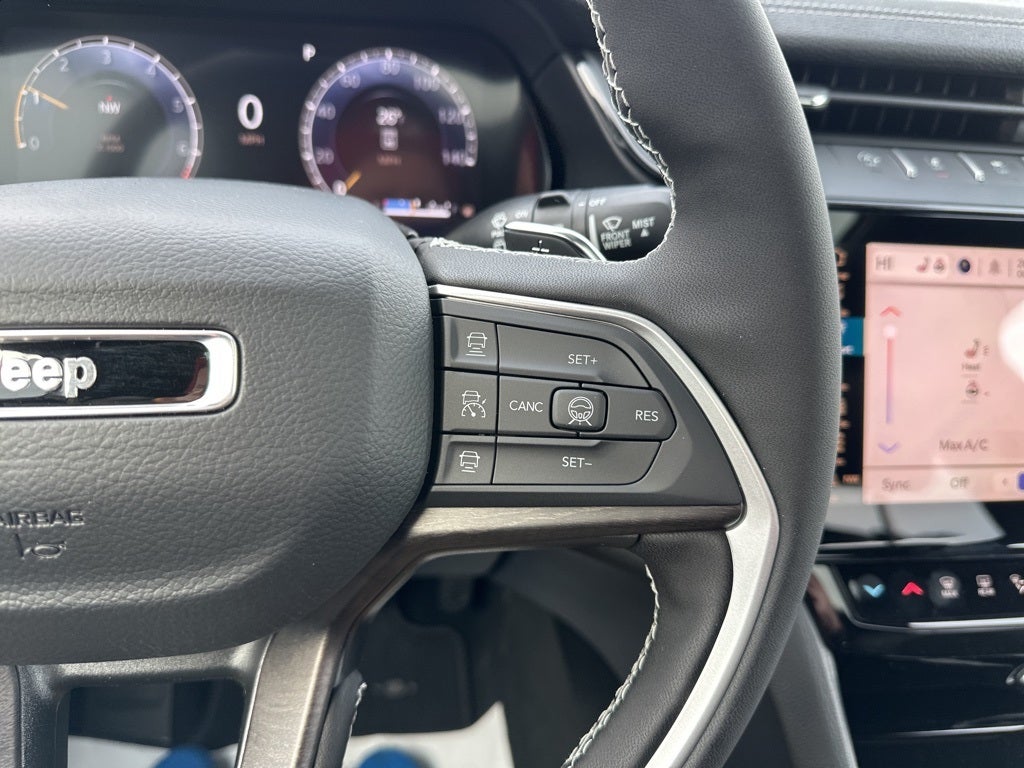 2026 Jeep Grand Cherokee Laredo