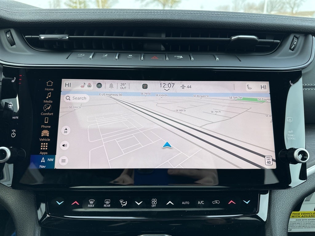 2026 Jeep Grand Cherokee Laredo