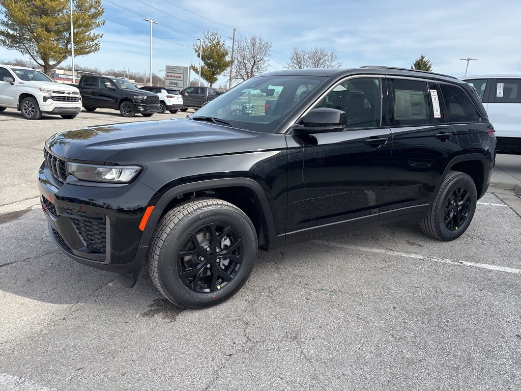 2026 Jeep Grand Cherokee Altitude