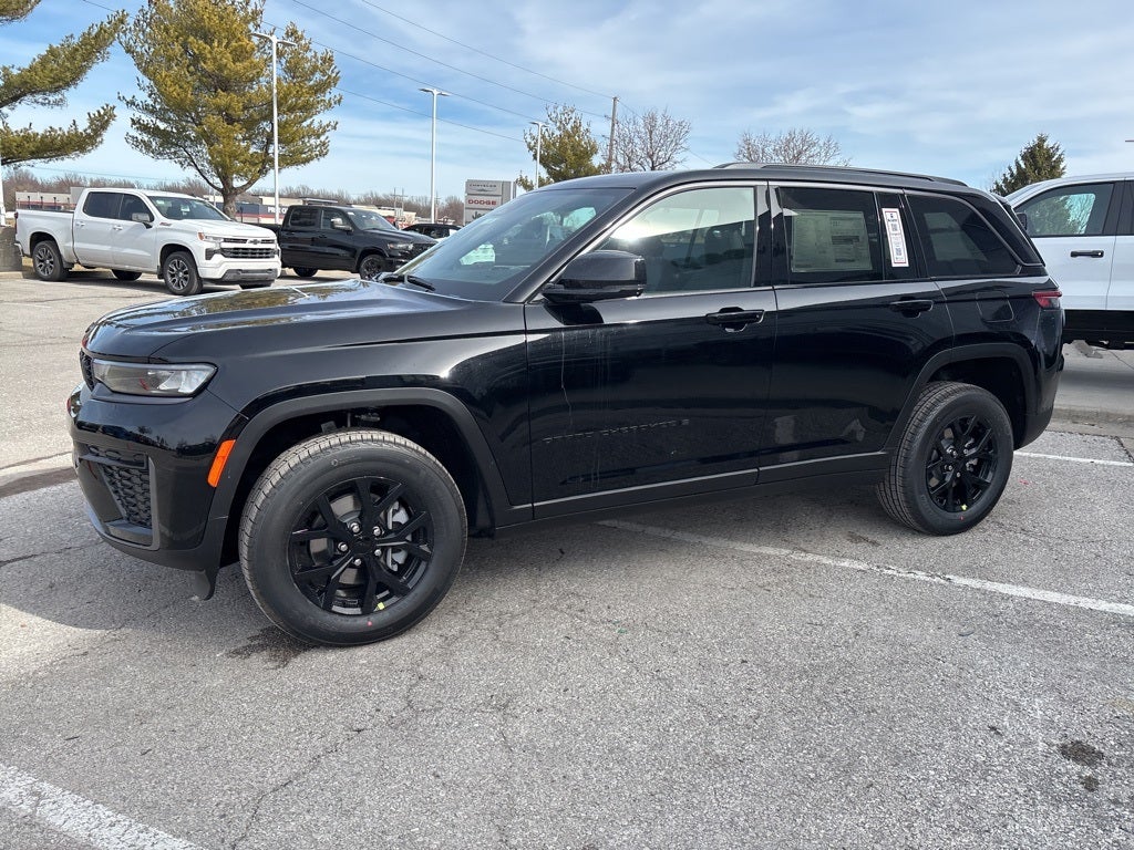 2026 Jeep Grand Cherokee Altitude