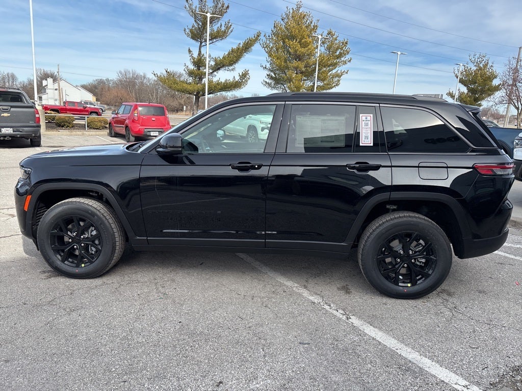 2026 Jeep Grand Cherokee Altitude