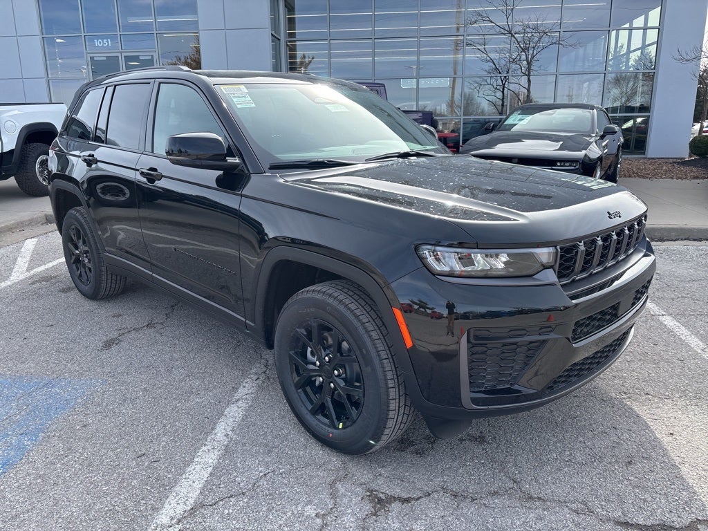 2026 Jeep Grand Cherokee Altitude