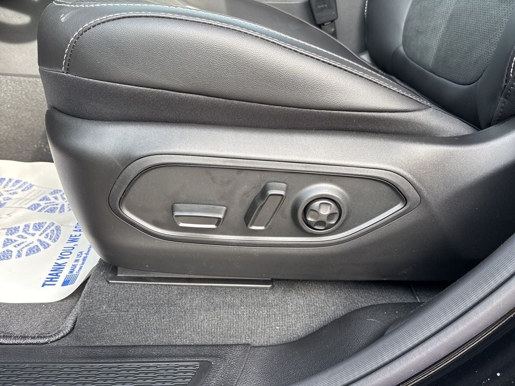 2026 Jeep Grand Cherokee Altitude