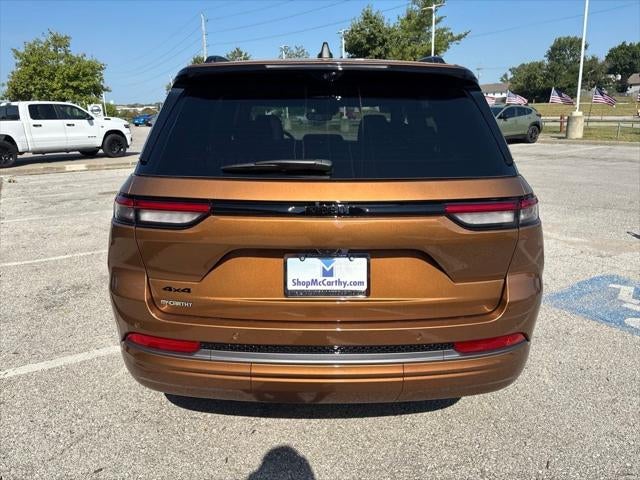 2027 Jeep Grand Cherokee Limited Reserve