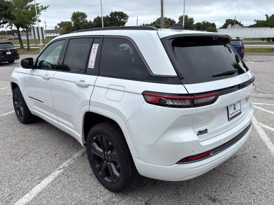 2027 Jeep Grand Cherokee GRAND CHEROKEE LIMITED RESERVE 4X4