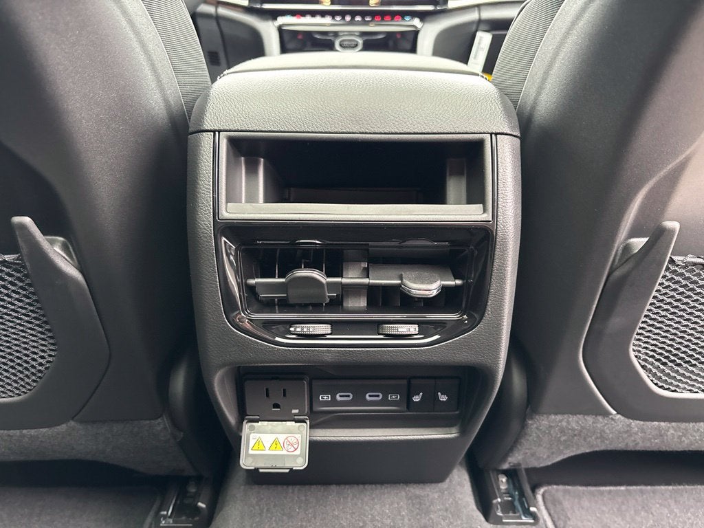 2027 Jeep Grand Cherokee GRAND CHEROKEE LIMITED RESERVE 4X4