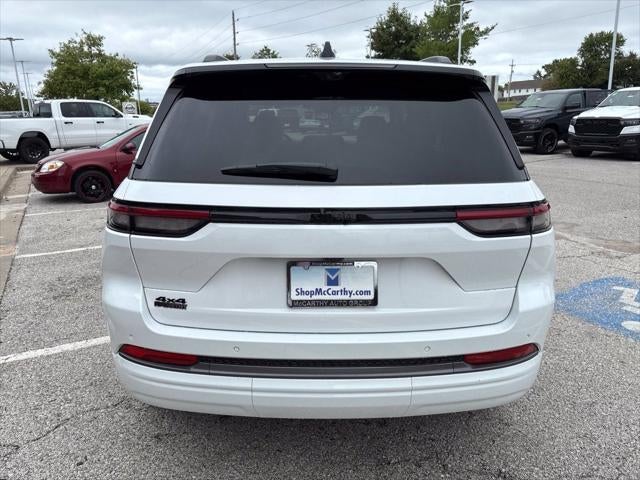 2027 Jeep Grand Cherokee Limited Reserve