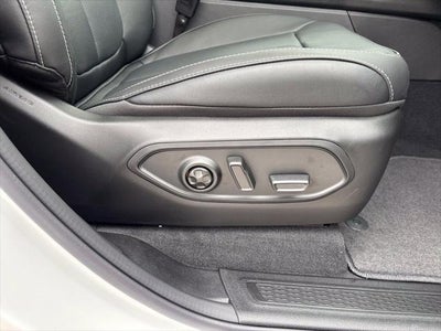 2027 Jeep Grand Cherokee GRAND CHEROKEE LIMITED RESERVE 4X4