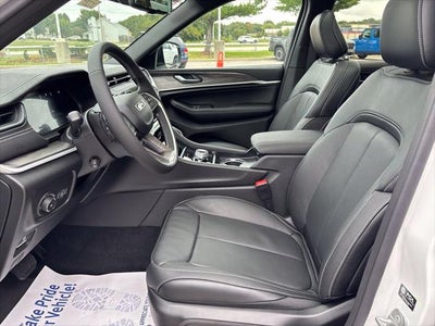 2027 Jeep Grand Cherokee GRAND CHEROKEE LIMITED RESERVE 4X4