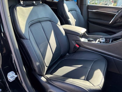 2027 Jeep Grand Cherokee GRAND CHEROKEE LIMITED RESERVE 4X4