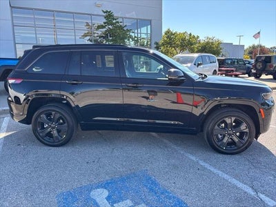2027 Jeep Grand Cherokee GRAND CHEROKEE LIMITED RESERVE 4X4