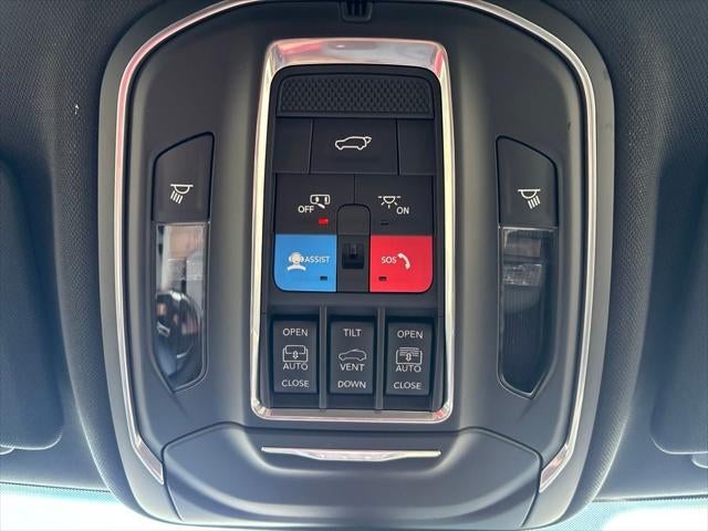 2026 Jeep Grand Cherokee GRAND CHEROKEE LIMITED RESERVE 4X4