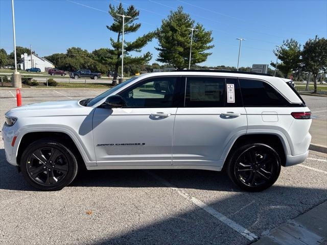 2027 Jeep Grand Cherokee Limited Reserve