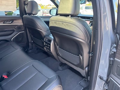 2027 Jeep Grand Cherokee GRAND CHEROKEE LIMITED RESERVE 4X4