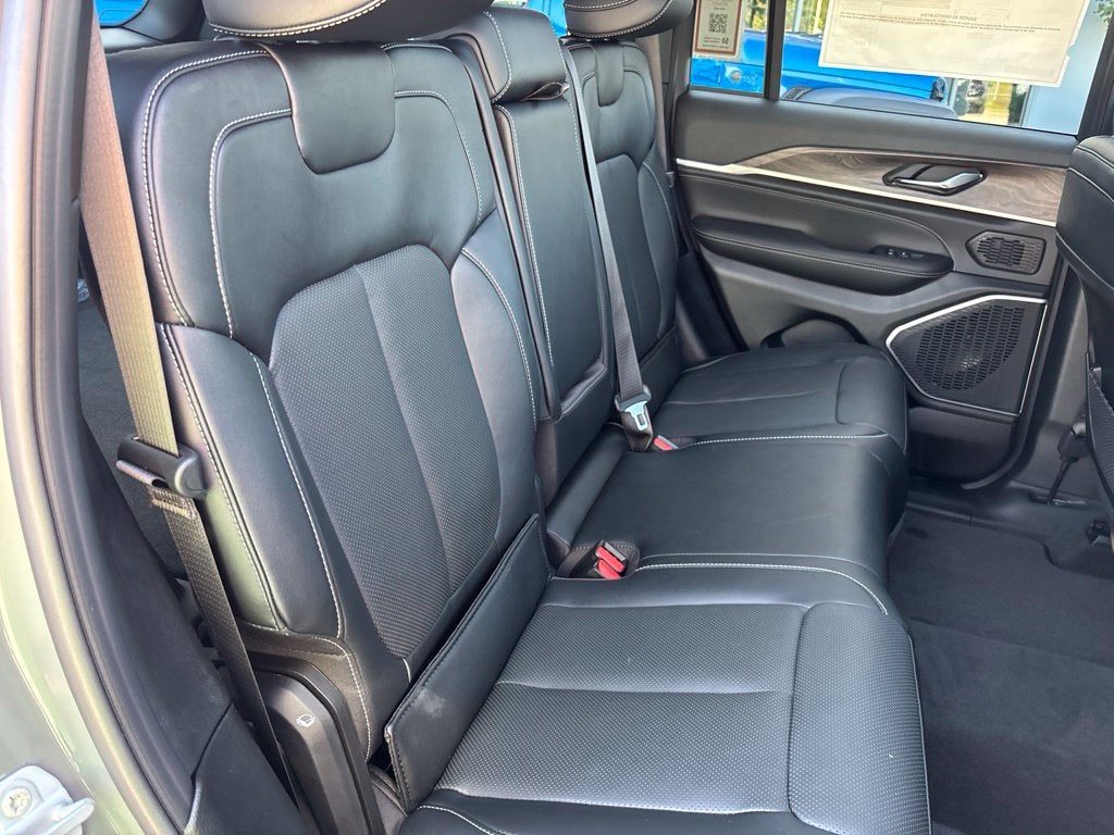 2027 Jeep Grand Cherokee GRAND CHEROKEE LIMITED RESERVE 4X4